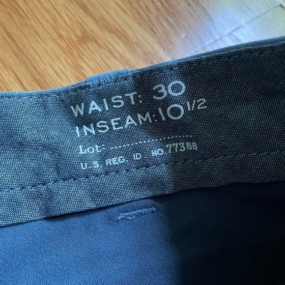 Men’s J.Crew shorts - Picture 5 of 5